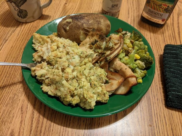 Thanksgiving fixings on plate